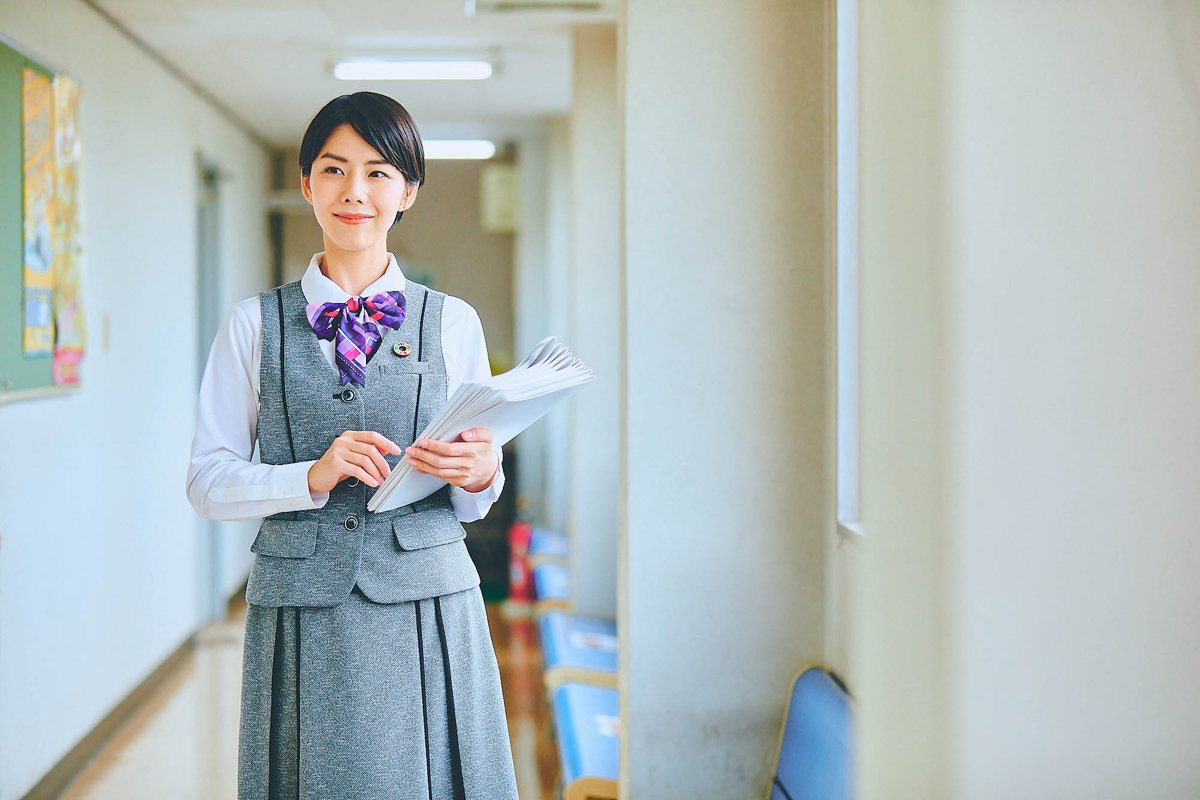 卒業後のアフターケアを担当するスタッフ
