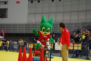 シャーレくんも自転車体験