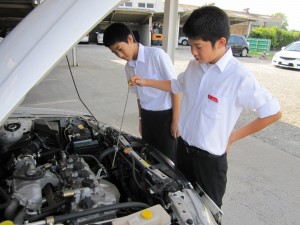 運転の前の日常点検