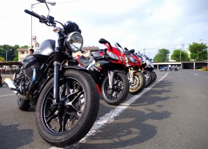 「ゆっくり試乗会」では、42台のバイクが集まりました。