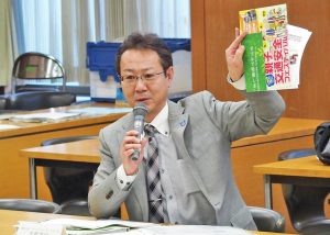 委員として参加する　品質保証部　千葉義則課長