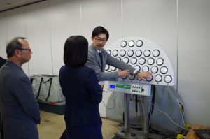 交通安全教育機材体験の様子1